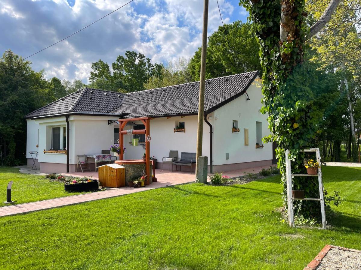 Hidlab Apartman Kimle Kültér fotó