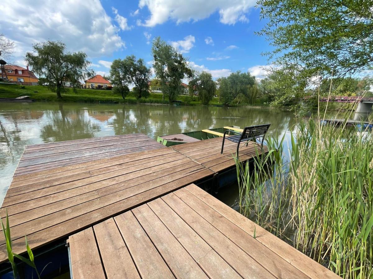 Hidlab Apartman Kimle Kültér fotó